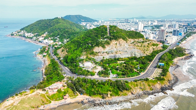 Toàn cảnh khu đất có 3 mặt giáp biển, ngắm được cả bình minh và hoàng hôn sắp được đấu giá tại Vũng Tàu- Ảnh 5. Toàn cảnh khu đất có 3 mặt giáp biển, ngắm được cả bình minh và hoàng hôn sắp được đấu giá tại Vũng Tàu- Ảnh 5.