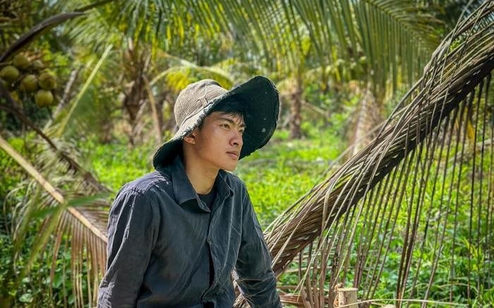Chuyên gia truyền thông nghi vấn 'hiện tượng' Lê Tuấn Khang: View và followers tăng trong thời gian ngắn có sự thao túng của TikTok?- Ảnh 1. Chuyên gia truyền thông nghi vấn 'hiện tượng' Lê Tuấn Khang: View và followers tăng trong thời gian ngắn có sự thao túng của TikTok?- Ảnh 1.