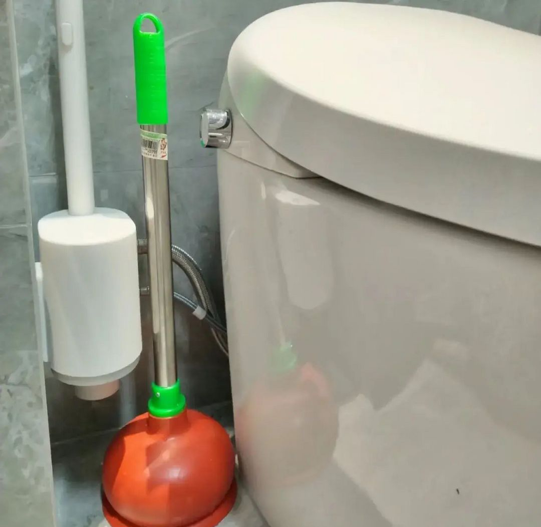 Vị trí đồ dùng trong nhà vệ sinh: 1 người đặt sai, cả nhà mắc bệnh- Ảnh 4. Vị trí đồ dùng trong nhà vệ sinh: 1 người đặt sai, cả nhà mắc bệnh- Ảnh 4.