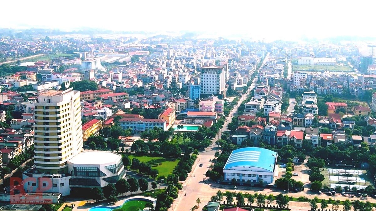 Lộ diện 'quán quân' tăng trưởng GRDP 2024: 3 năm liên tiếp dẫn đầu, quy mô vượt mốc 200.000 tỷ đồng- Ảnh 1. Lộ diện 'quán quân' tăng trưởng GRDP 2024: 3 năm liên tiếp dẫn đầu, quy mô vượt mốc 200.000 tỷ đồng- Ảnh 1.