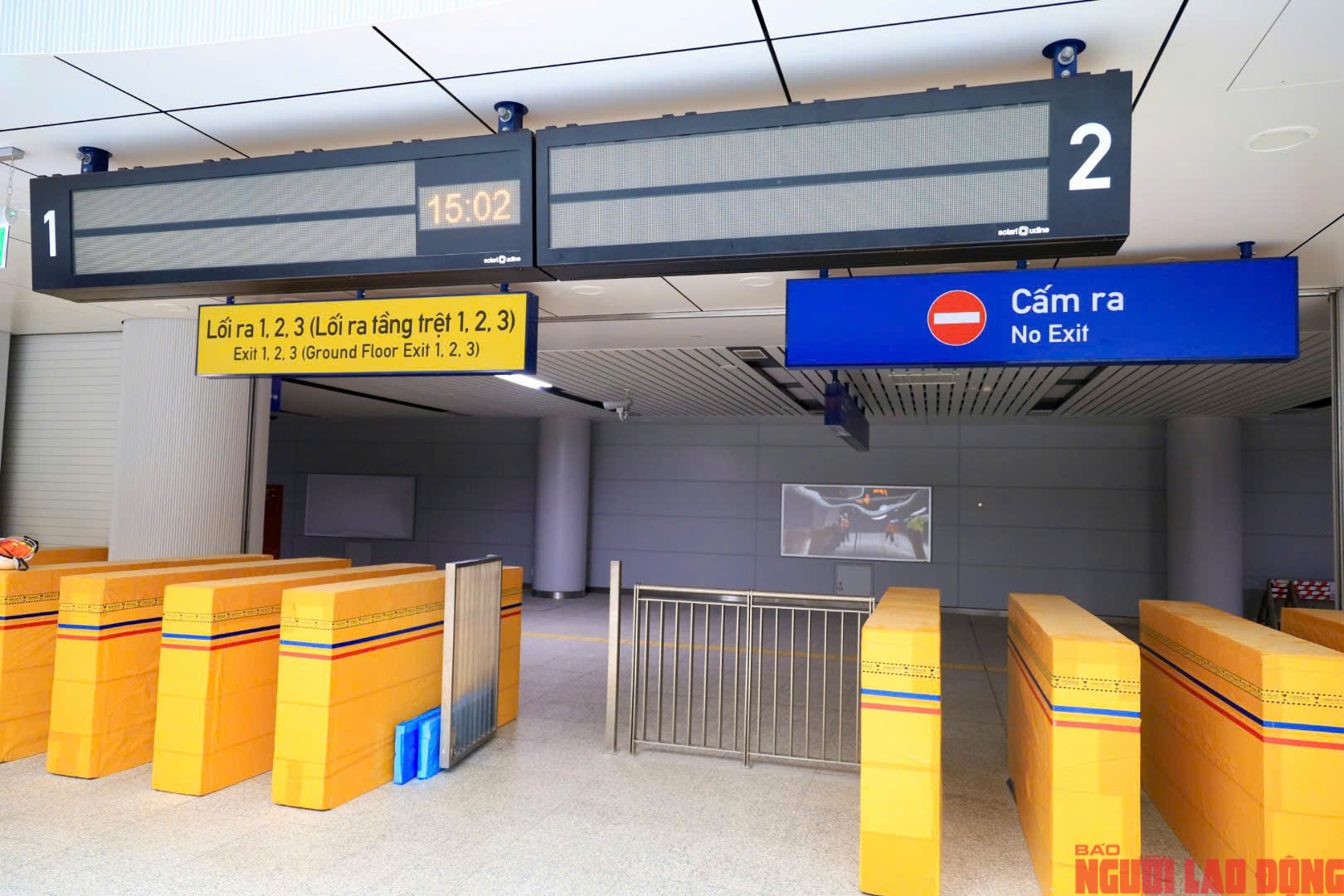 Bên trong ga ngầm Bến Thành lớn nhất tuyến metro số 1 có gì?- Ảnh 6.