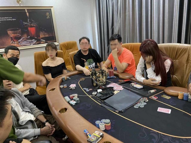 Hà Nội: Kiểm tra hành vi 'lách' thuế tại các giải Poker- Ảnh 1. Hà Nội: Kiểm tra hành vi 'lách' thuế tại các giải Poker- Ảnh 1.