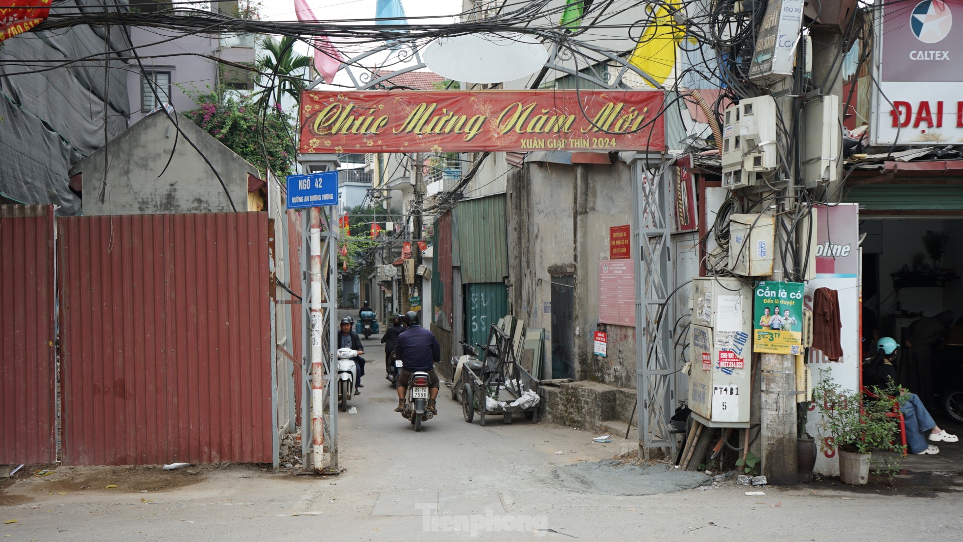 Cận cảnh nơi dự kiến lấy nước sông Hồng 'rửa sạch' sông Tô Lịch- Ảnh 2. Cận cảnh nơi dự kiến lấy nước sông Hồng 'rửa sạch' sông Tô Lịch- Ảnh 2.