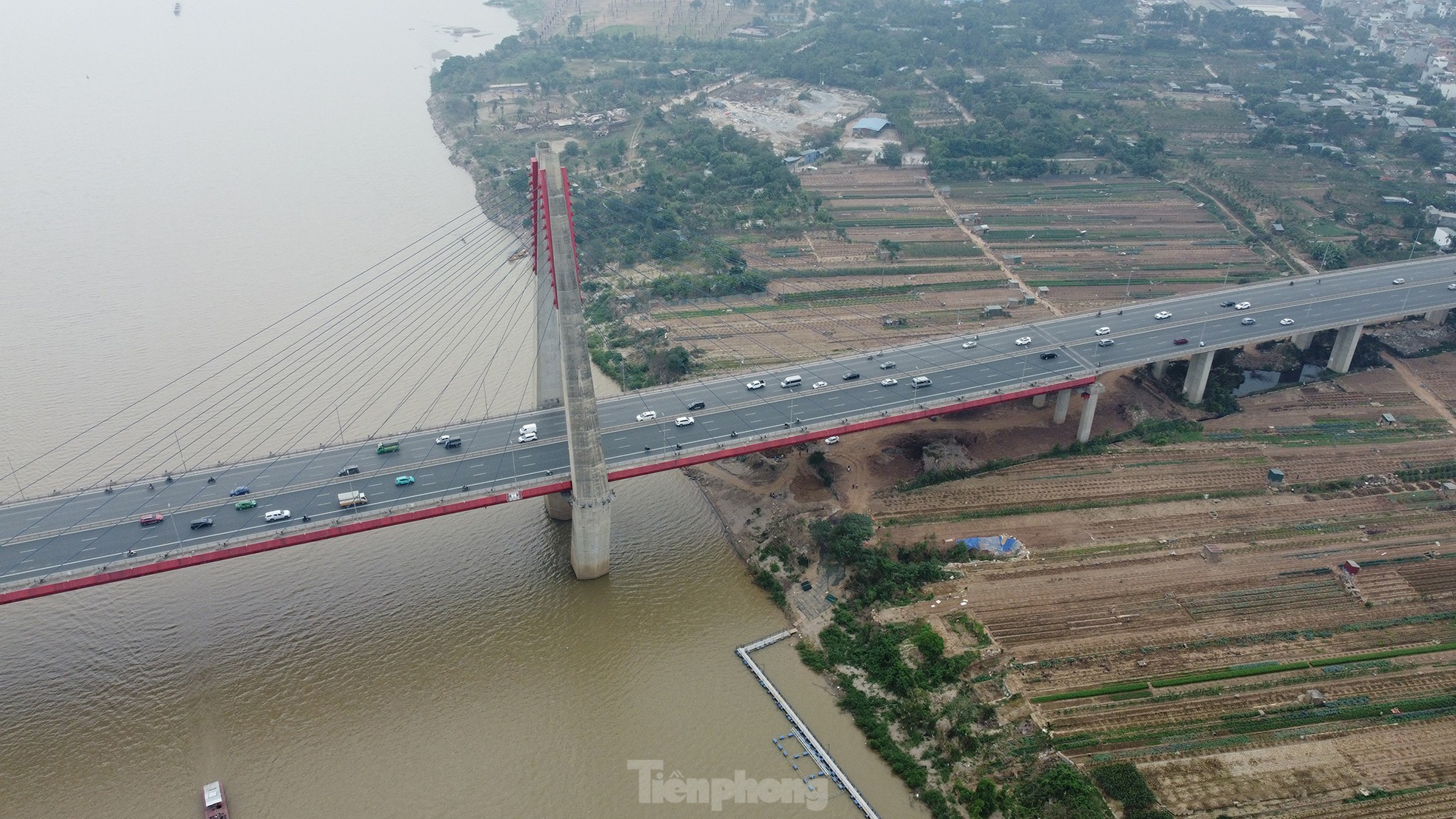 Cận cảnh nơi dự kiến lấy nước sông Hồng 'rửa sạch' sông Tô Lịch- Ảnh 4. Cận cảnh nơi dự kiến lấy nước sông Hồng 'rửa sạch' sông Tô Lịch- Ảnh 4.
