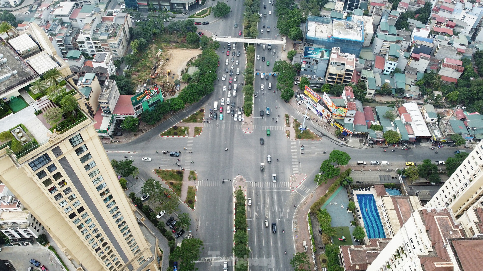 Cận cảnh nơi dự kiến lấy nước sông Hồng 'rửa sạch' sông Tô Lịch- Ảnh 9. Cận cảnh nơi dự kiến lấy nước sông Hồng 'rửa sạch' sông Tô Lịch- Ảnh 9.
