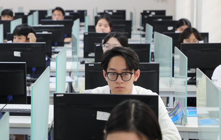 Những điểm mới trong các kỳ thi riêng xét tuyển đại học 2025- Ảnh 2.