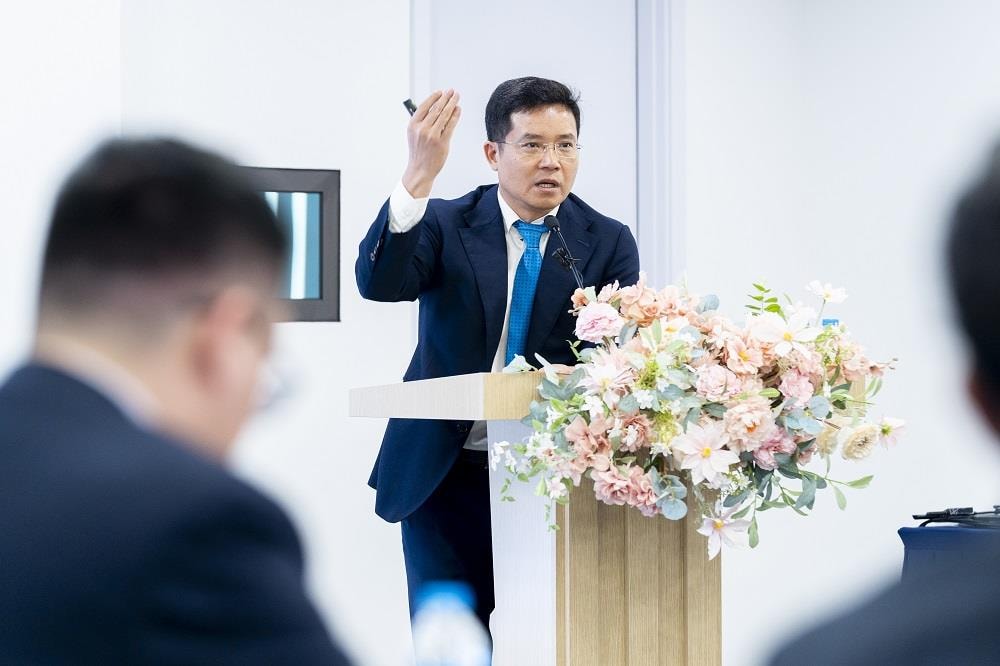 Chủ tịch FiinGroup: Hầu hết đầu tư cá nhân đang chịu lỗ- Ảnh 1.