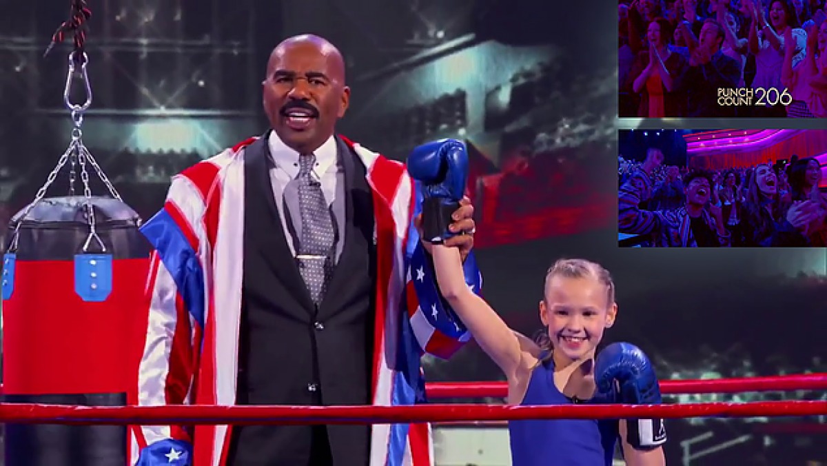 Cô bé thần đồng từng gây sốc khi tung 654 cú đấm trong một phút và đánh ngã cả cây, hiện tại giờ ra sao?- Ảnh 2. Cô bé thần đồng từng gây sốc khi tung 654 cú đấm trong một phút và đánh ngã cả cây, hiện tại giờ ra sao?- Ảnh 2.