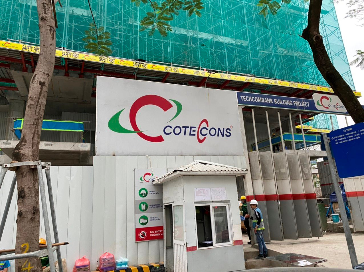 Coteccons ghi nhận hơn 600 tỷ đồng nợ xấu từ Tân Hoàng Minh và Saigon Glory - Ảnh 1.