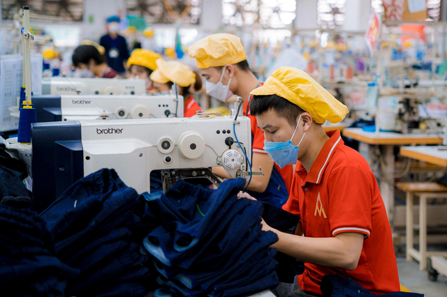 Khu vực nào có khoảng cách giàu nghèo lớn nhất và nhỏ nhất cả nước? - Ảnh 1.