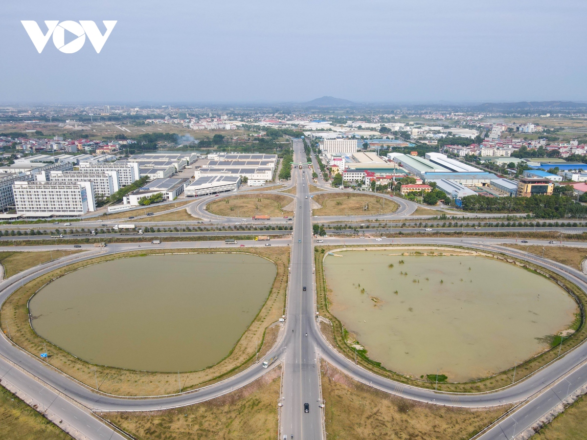 Cải thiện môi trường đầu tư kinh doanh, Bắc Giang tiếp tục là điểm sáng hút FDI - Ảnh 7.