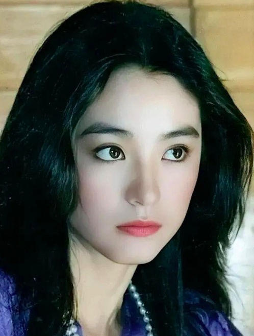 "Mỹ nhân Hồng Kông" Lâm Thanh Hà tuổi 70 da dẻ vẫn căng bóng, vóc dáng trẻ trung: Bí quyết là bỏ ăn 1 món- Ảnh 1.