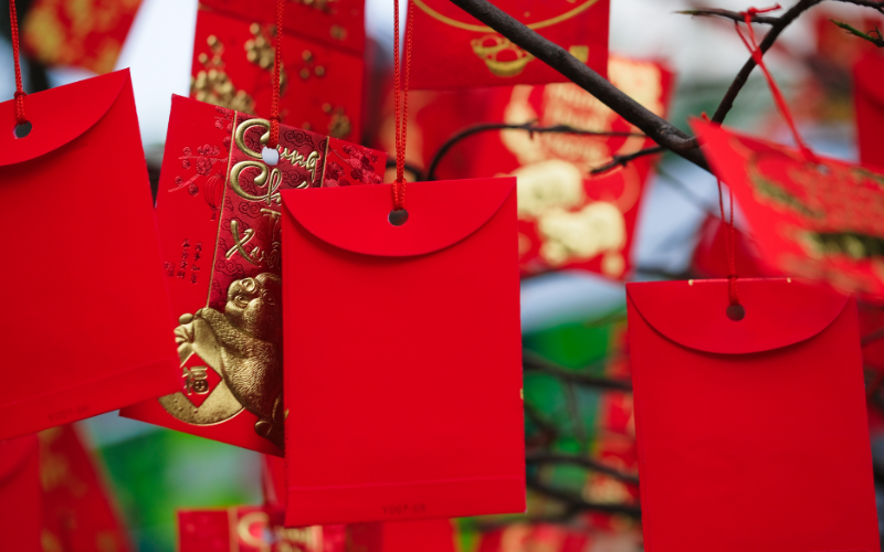 Chúc Tết, đi chùa đầu năm và những điều người Việt thường làm trong tháng Giêng để lấy may, thu hút tài lộc- Ảnh 3. Chúc Tết, đi chùa đầu năm và những điều người Việt thường làm trong tháng Giêng để lấy may, thu hút tài lộc- Ảnh 3.
