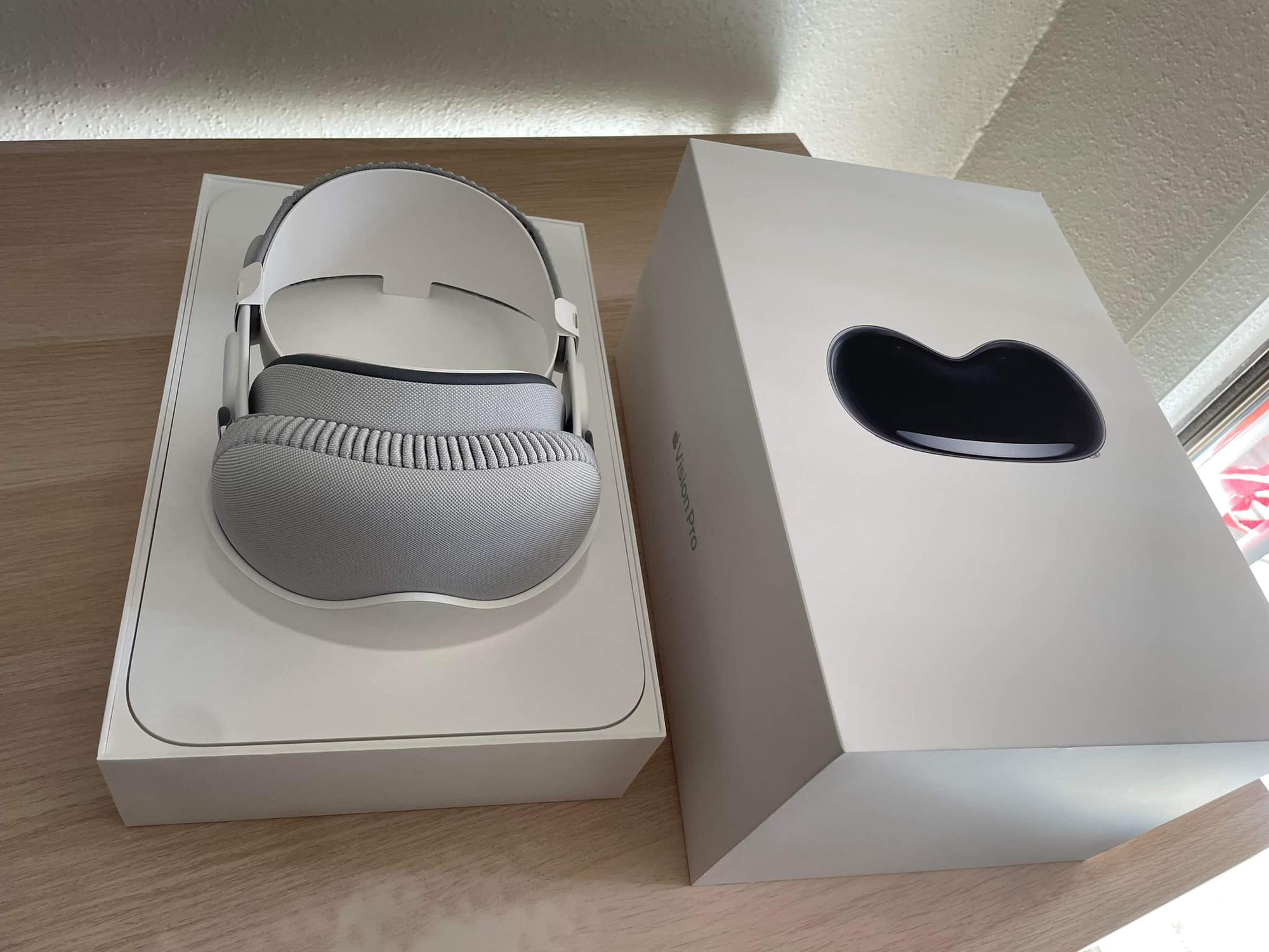 Nhiều người dùng trả lại kính Vision Pro cho Apple- Ảnh 1.