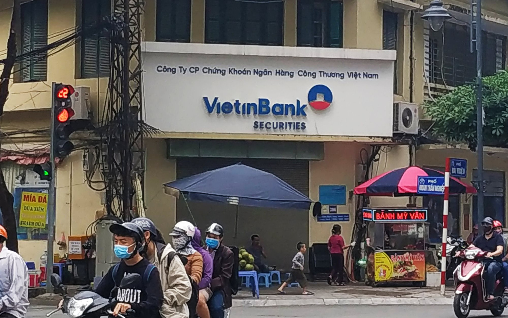 Vì sao chứng khoán VietinBank bị xử phạt gần 400 triệu đồng? - Ảnh 1.