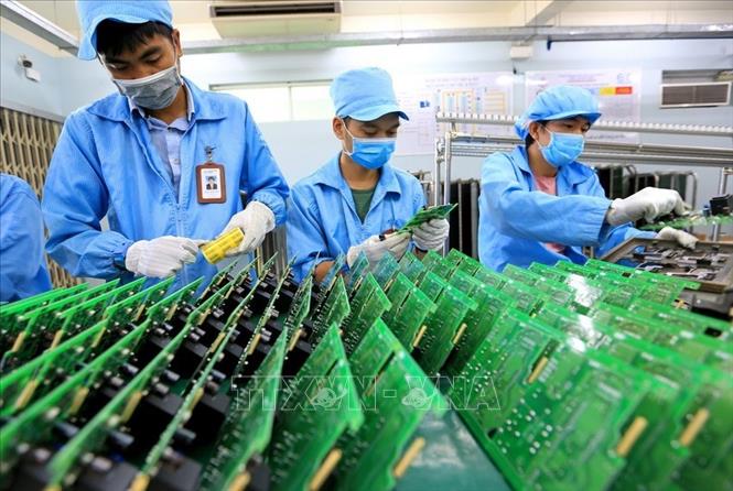 Trang&nbsp;Nikkei Asia: Việt Nam thu hút công ty nước ngoài về sản xuất chip - Ảnh 1.