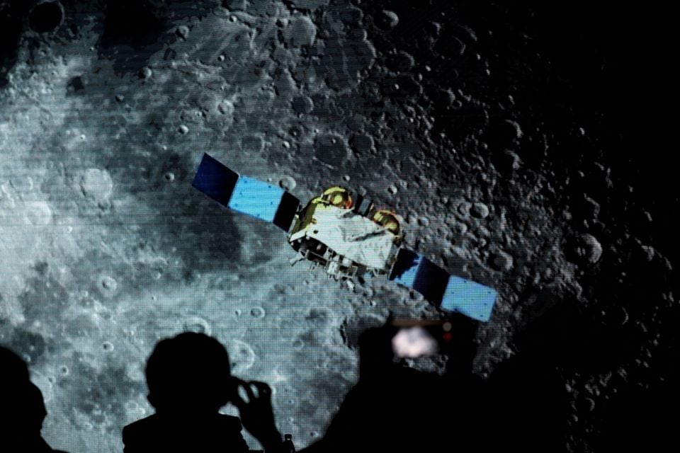 Hiểm họa từ cuộc đua lên mặt trăng- Ảnh 3.