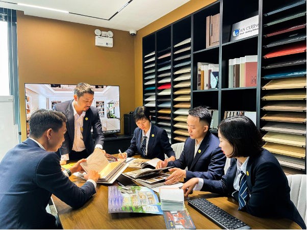 Bí quyết cưỡi sóng kinh tế, khẳng định vị thế trên thị trường - Ảnh 4. Bí quyết cưỡi sóng kinh tế, khẳng định vị thế trên thị trường - Ảnh 4.