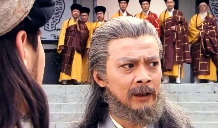 Chỉ người này có thể là sư phụ của Tiêu Viễn Sơn: Thiên Sơn Đồng Lão tiết lộ qua chi tiết cực nhỏ- Ảnh 3.