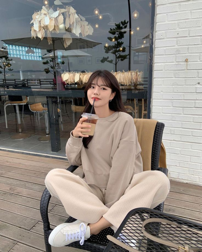 Chỉ có 10 triệu đồng/tháng, thanh niên 20s đang đầu tư vào đâu để ôm mộng “làm giàu"? - Ảnh 2. Chỉ có 10 triệu đồng/tháng, thanh niên 20s đang đầu tư vào đâu để ôm mộng “làm giàu"? - Ảnh 2.