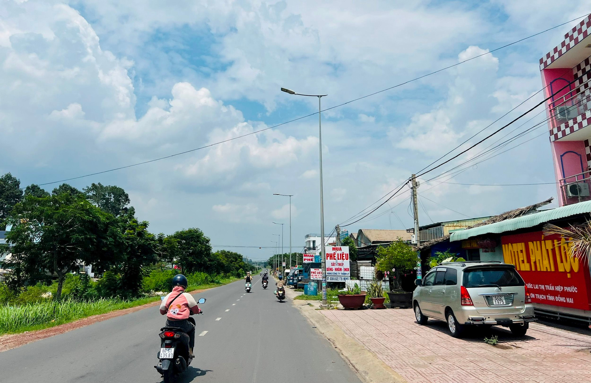 Một huyện sắp lên thành phố liên tục đầu tư hạ tầng giao thông, khu đô thị quy mô lớn - Ảnh 1.