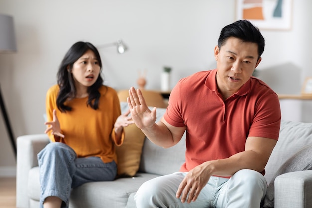 Vui vẻ cho bố mẹ vay 600 triệu không hẹn trả nhưng vừa nghe một câu nói, tôi “đổi giọng”, kiên quyết đòi tiền luôn- Ảnh 2. Vui vẻ cho bố mẹ vay 600 triệu không hẹn trả nhưng vừa nghe một câu nói, tôi “đổi giọng”, kiên quyết đòi tiền luôn- Ảnh 2.