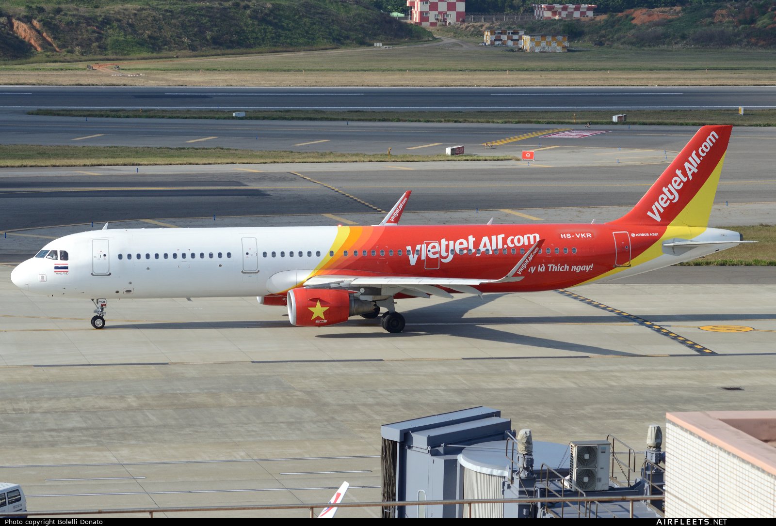 Chi hàng tỷ USD mua 20 chiếc Airbus gây xôn xao giới HK, hãng bay Việt này có bao nhiêu tiền để chơi lớn?- Ảnh 3. Chi hàng tỷ USD mua 20 chiếc Airbus gây xôn xao giới HK, hãng bay Việt này có bao nhiêu tiền để chơi lớn?- Ảnh 3.