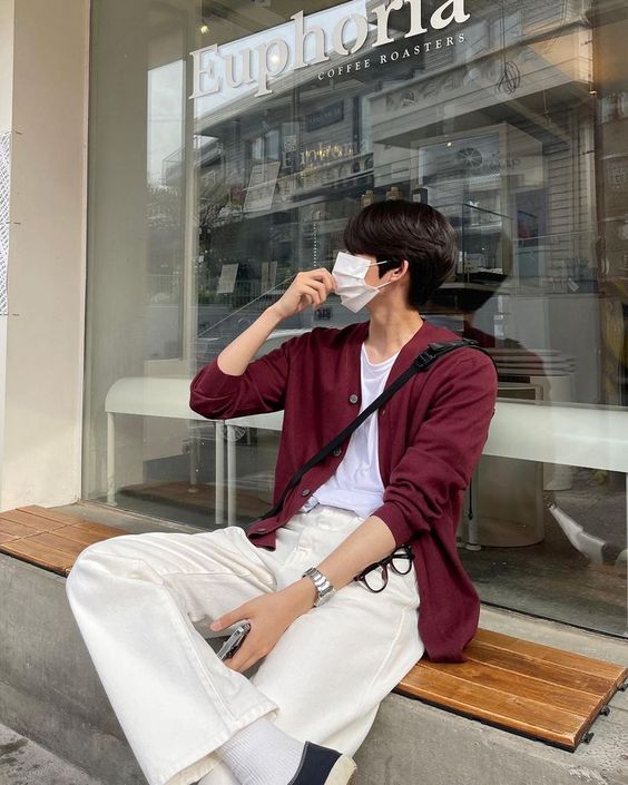 Dân văn phòng minh oan cho thẻ tín dụng: Tiết kiệm đến vài triệu đồng/tháng, ra đường tự tin hơn hẳn- Ảnh 1. Dân văn phòng minh oan cho thẻ tín dụng: Tiết kiệm đến vài triệu đồng/tháng, ra đường tự tin hơn hẳn- Ảnh 1.