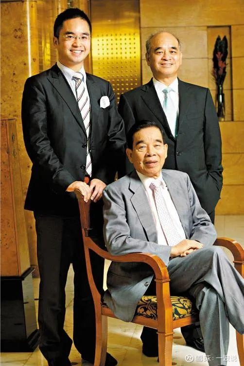 Chow Tai Fook - Đế chế trang sức hàng đầu Trung Quốc: Từ tiệm vàng nhỏ đến sản nghiệp nghìn tỷ, giàu có bậc nhất qua 3 thế hệ - Ảnh 8. Chow Tai Fook - Đế chế trang sức hàng đầu Trung Quốc: Từ tiệm vàng nhỏ đến sản nghiệp nghìn tỷ, giàu có bậc nhất qua 3 thế hệ - Ảnh 8.