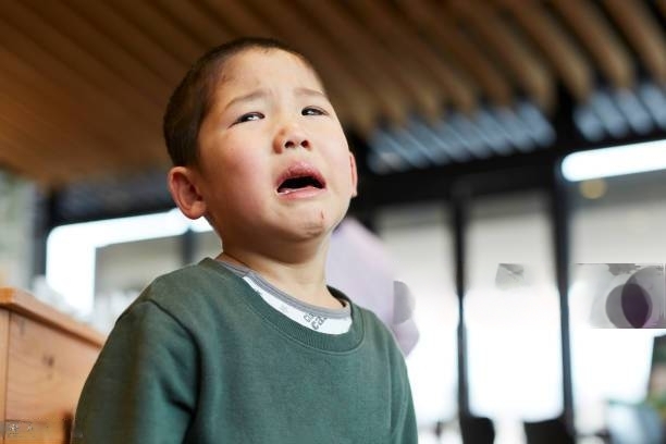 "Tôi đã mất 12 năm để cuối cùng hủy hoại con bằng chính đôi tay của mình!" - Ảnh 1. "Tôi đã mất 12 năm để cuối cùng hủy hoại con bằng chính đôi tay của mình!" - Ảnh 1.
