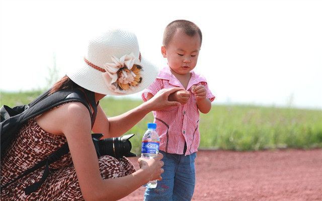 Từ câu chuyện của bà mẹ có &quot;đứa con hư&quot;: Yêu thì yêu nhưng TUYỆT ĐỐI không được nuông chiều con ở những điều này! - Ảnh 1.