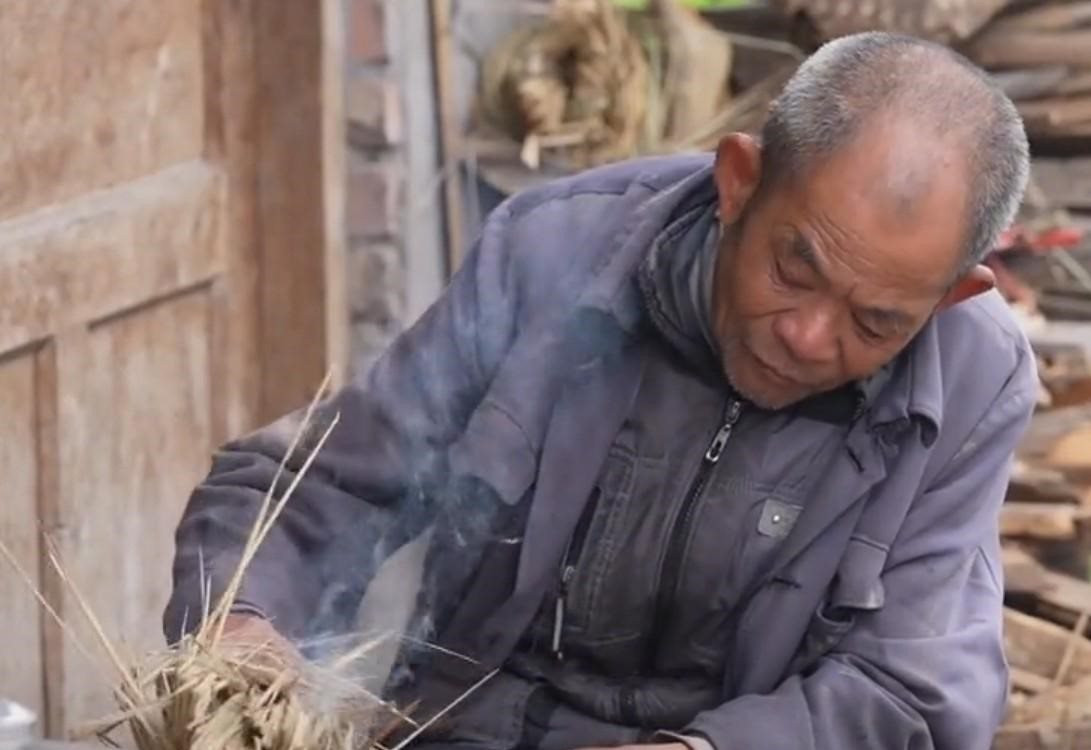 Nghe tin bố nhận 6 tỷ đồng tiền đền bù đất, con gái biến mất nhiều năm đột nhiên xuất hiện đòi chia: Kết quả tại tòa khiến nhiều người “không tin nổi” - Ảnh 3. Nghe tin bố nhận 6 tỷ đồng tiền đền bù đất, con gái biến mất nhiều năm đột nhiên xuất hiện đòi chia: Kết quả tại tòa khiến nhiều người “không tin nổi” - Ảnh 3.