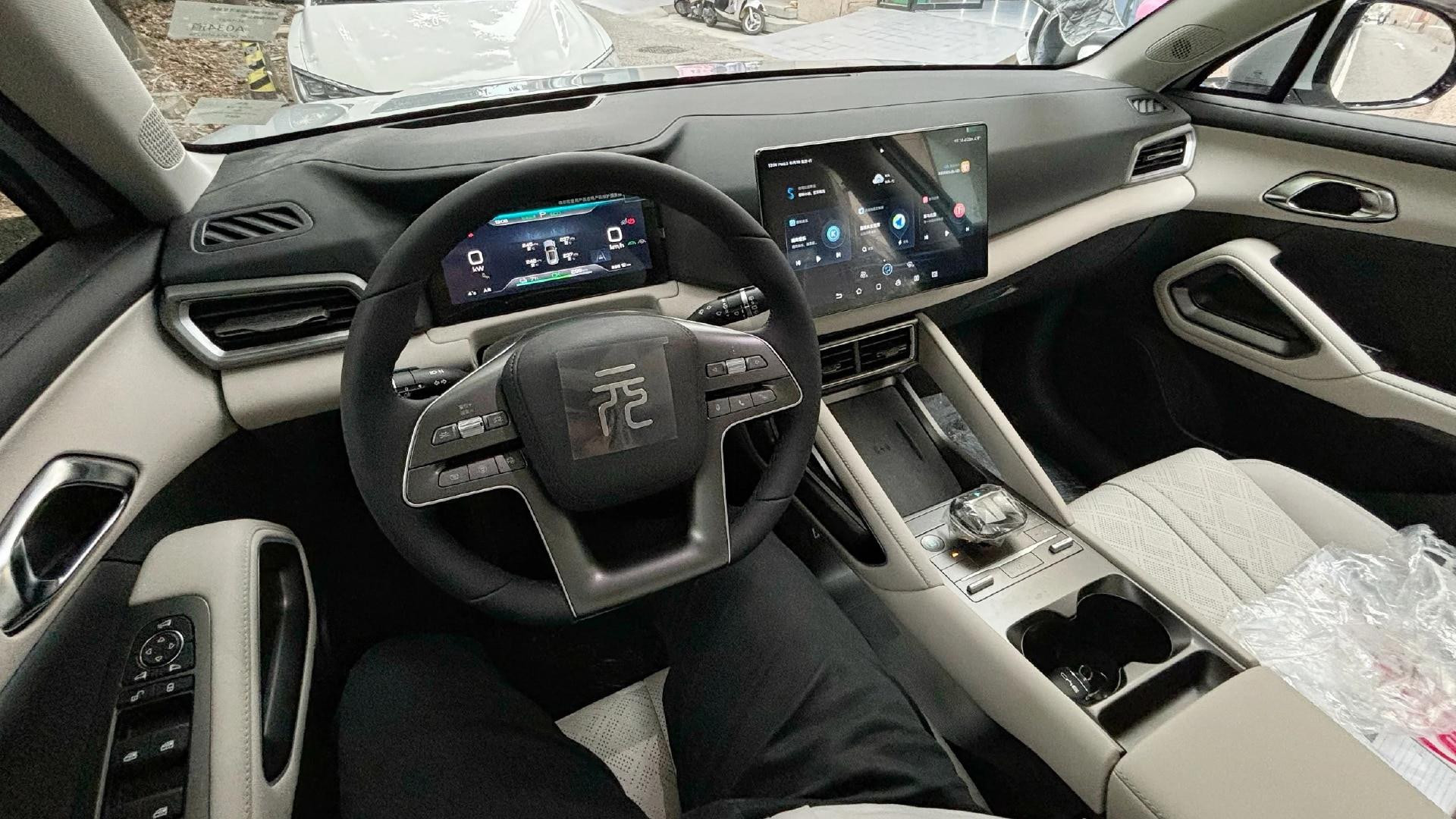SUV điện siêu rẻ của BYD về đại lý, giá khoảng 324 triệu đồng - Ảnh 4. SUV điện siêu rẻ của BYD về đại lý, giá khoảng 324 triệu đồng - Ảnh 4.