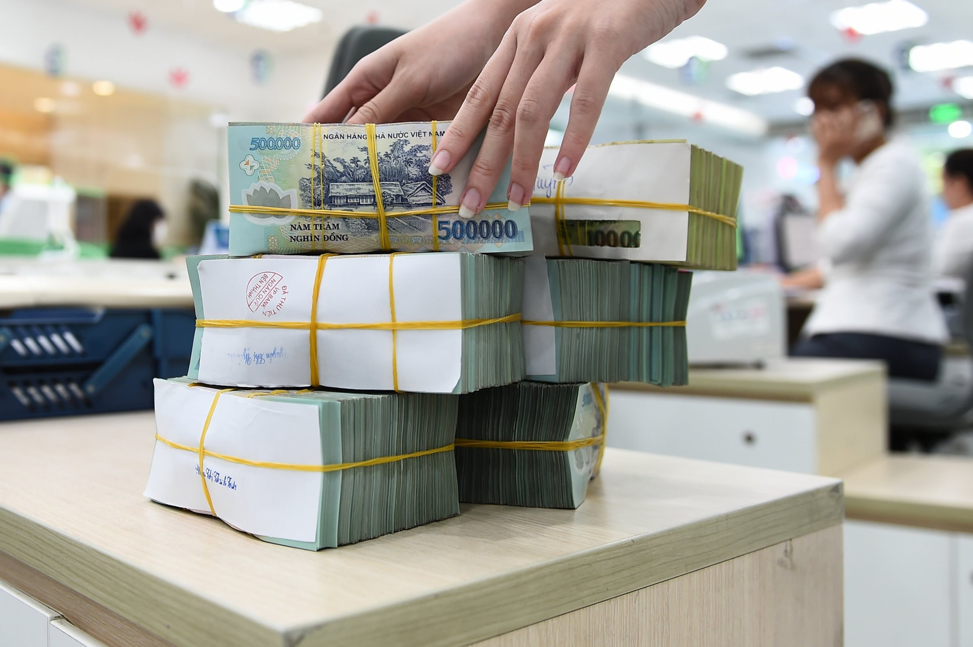 Cận Tết, ngân hàng Agribank rao bán thanh lý loạt bất động sản phía Nam, có tài sản trị giá hàng trăm tỉ đồng - Ảnh 2.