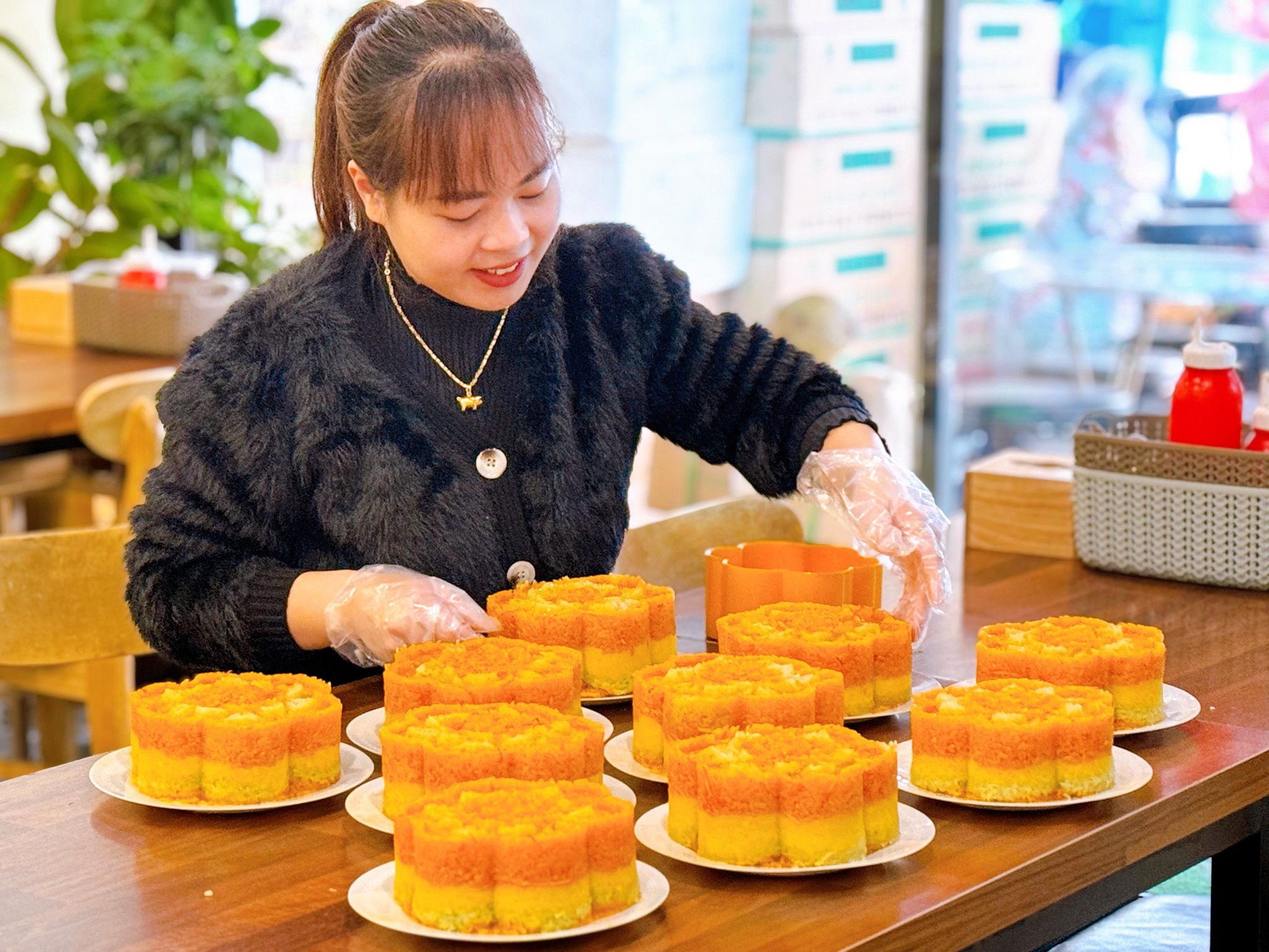 Nàng dâu Việt bán bánh chưng ở Hàn Quốc: 270 nghìn đồng/chiếc, đắt hàng như tôm tươi- Ảnh 5.