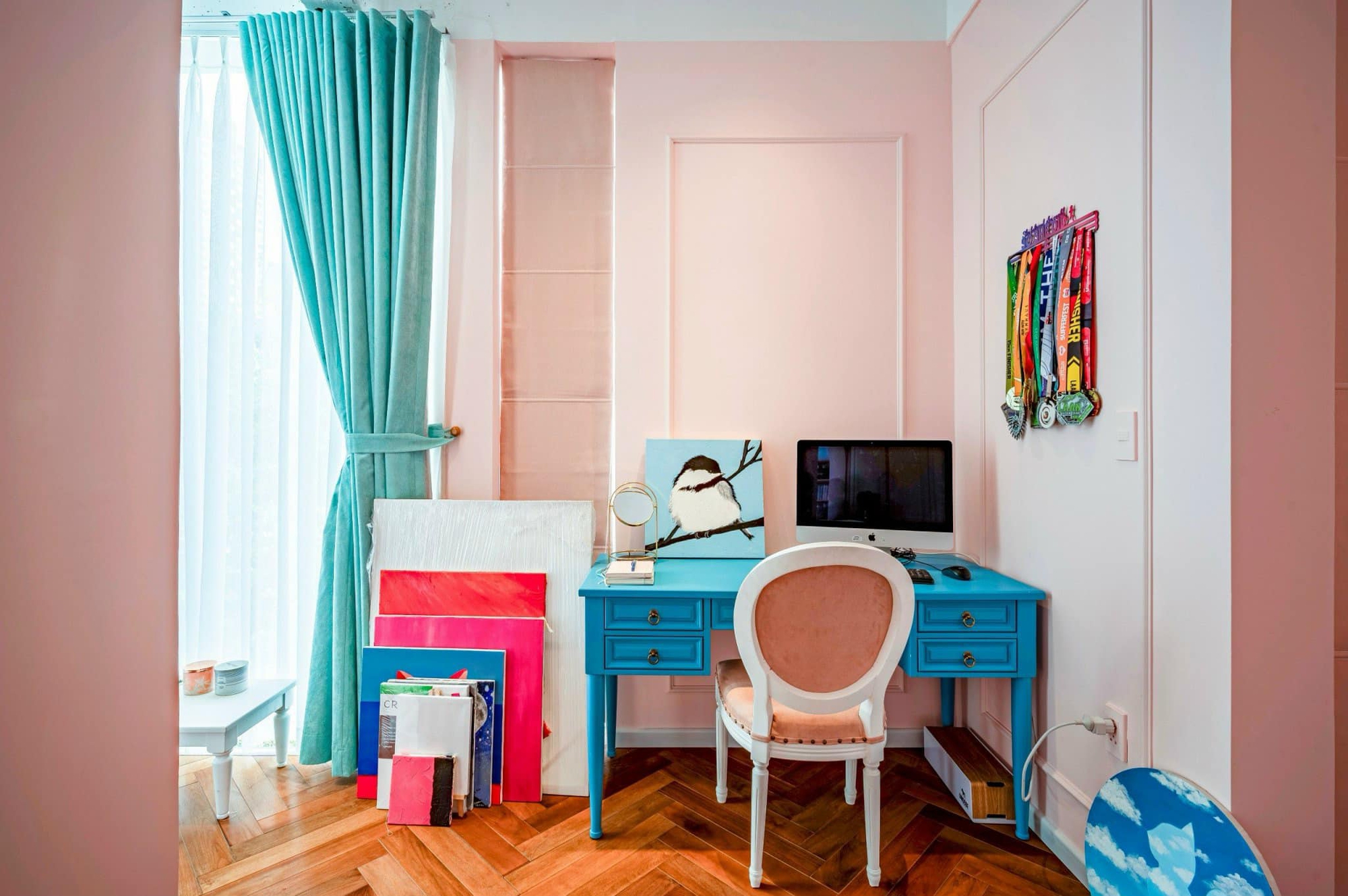 "Tổng tài" Thủy Top kết năm bằng căn nhà mới toanh, decor xinh như nơi sống của búp bê Barbie- Ảnh 18.
