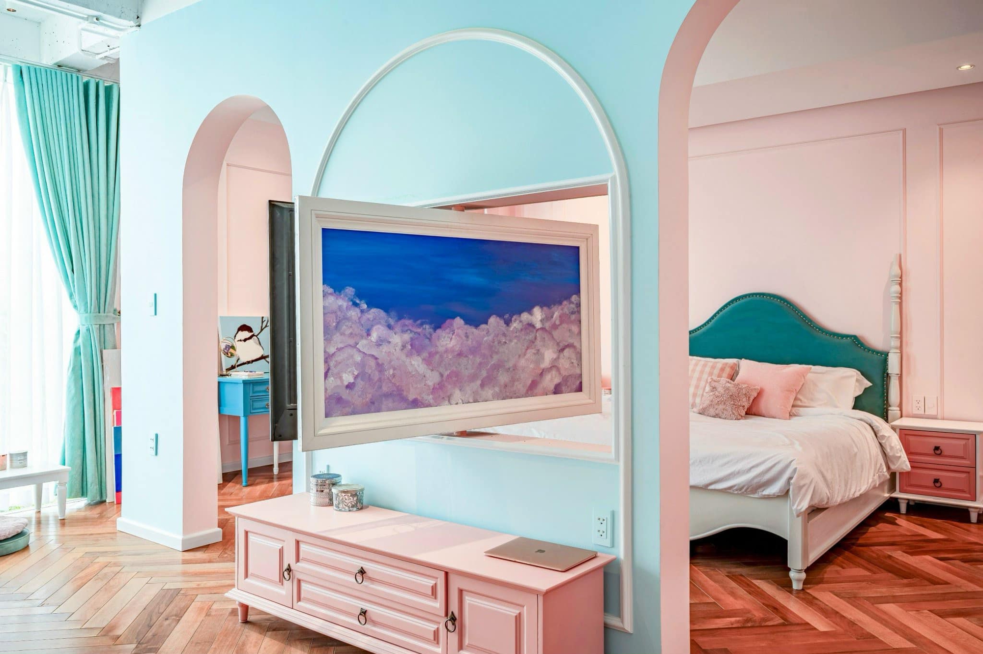 "Tổng tài" Thủy Top kết năm bằng căn nhà mới toanh, decor xinh như nơi sống của búp bê Barbie- Ảnh 7.