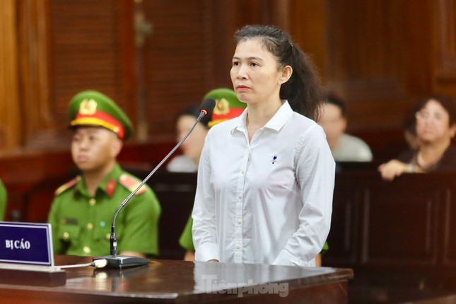 Bị cáo Hàn Ni nói đăng clip 'tấn công' bà Phương Hằng là 'phòng vệ chính đáng' - Ảnh 1.