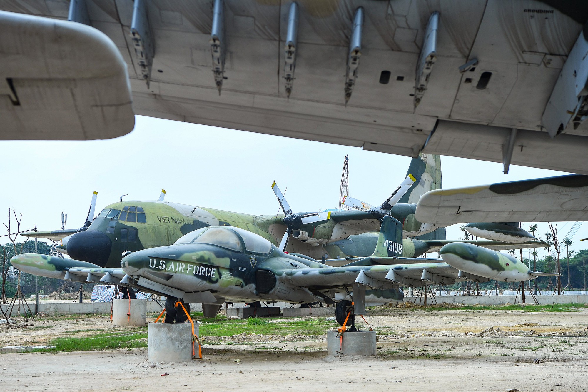 Máy bay C-130 nặng 34 tấn sắp ra mắt người dân Thủ đô: Nhìn tận mắt, sờ tận tay Máy bay C-130 nặng 34 tấn sắp ra mắt người dân Thủ đô: Nhìn tận mắt, sờ tận tay