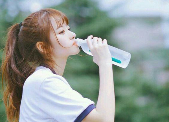 Người đàn ông đột tử khi đang chơi cầu lông, bác sĩ cảnh báo: 3 việc không làm sau khi vận động mạnh - Ảnh 2. Người đàn ông đột tử khi đang chơi cầu lông, bác sĩ cảnh báo: 3 việc không làm sau khi vận động mạnh - Ảnh 2.