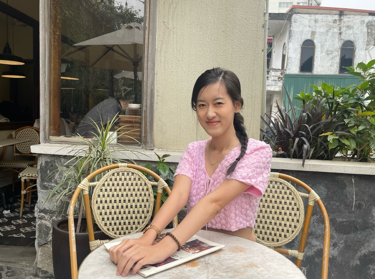 Gặp nữ sinh vừa đỗ thạc sĩ Harvard: Học song bằng Ngoại thương - VinUni, viết bài luận không cần sửa ngay trong bệnh viện- Ảnh 1. Gặp nữ sinh vừa đỗ thạc sĩ Harvard: Học song bằng Ngoại thương - VinUni, viết bài luận không cần sửa ngay trong bệnh viện- Ảnh 1.