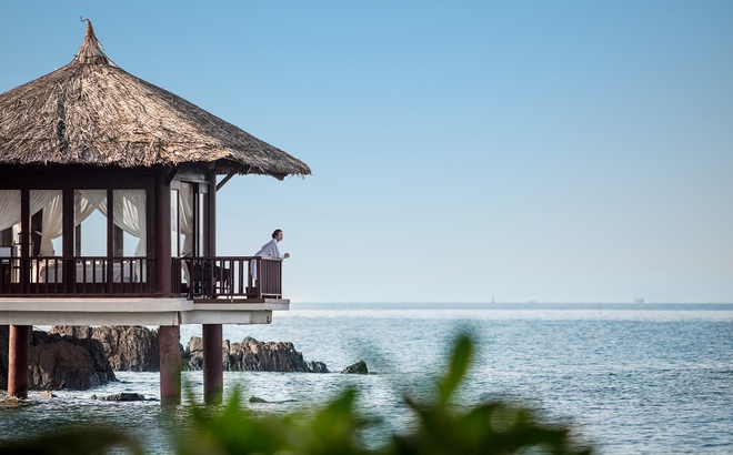 Soi resort nghỉ dưỡng của dàn sao Cô Đi Mà Lấy Chồng Tôi: Nổi tiếng nhất nhì Nha Trang, Charlie Puth cũng từng ghé tới- Ảnh 9. Soi resort nghỉ dưỡng của dàn sao Cô Đi Mà Lấy Chồng Tôi: Nổi tiếng nhất nhì Nha Trang, Charlie Puth cũng từng ghé tới- Ảnh 9.