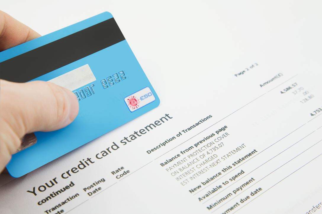 Bước qua tuổi 40 tôi mới rút ra được kinh nghiệm sử dụng thẻ tín dụng để tiết kiệm tiền - Ảnh 2. Bước qua tuổi 40 tôi mới rút ra được kinh nghiệm sử dụng thẻ tín dụng để tiết kiệm tiền - Ảnh 2.