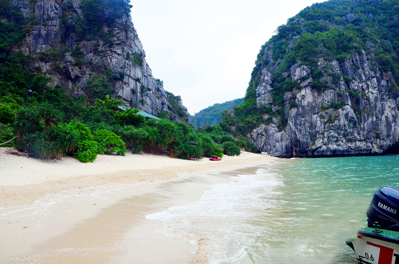 Hòn đảo hình Hòn đảo hình