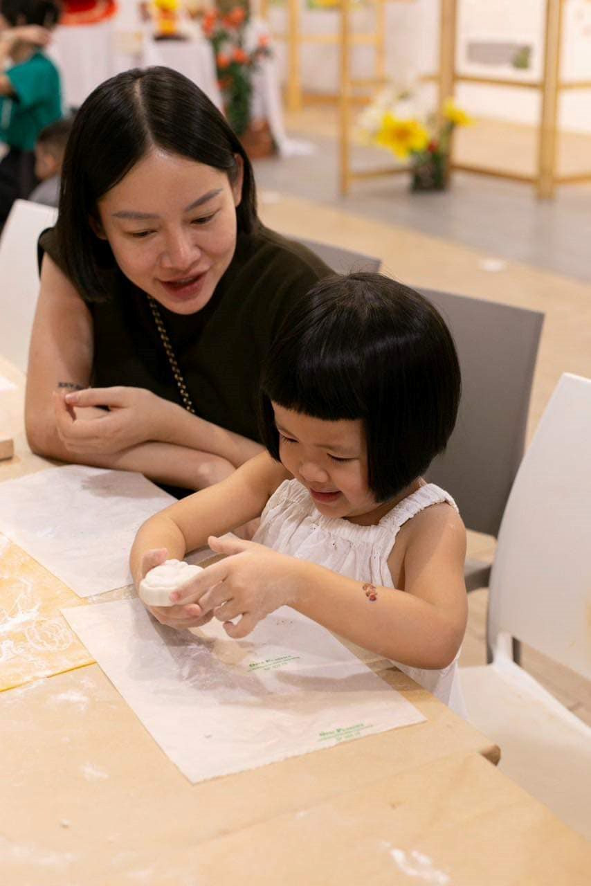 Quyền Leo Daily - từ nhân viên chạy bàn thành cặp “vợ chồng triệu đô”: Bị đối thủ chơi xấu trên livestream là điều không tránh được! - Ảnh 8. Quyền Leo Daily - từ nhân viên chạy bàn thành cặp “vợ chồng triệu đô”: Bị đối thủ chơi xấu trên livestream là điều không tránh được! - Ảnh 8.
