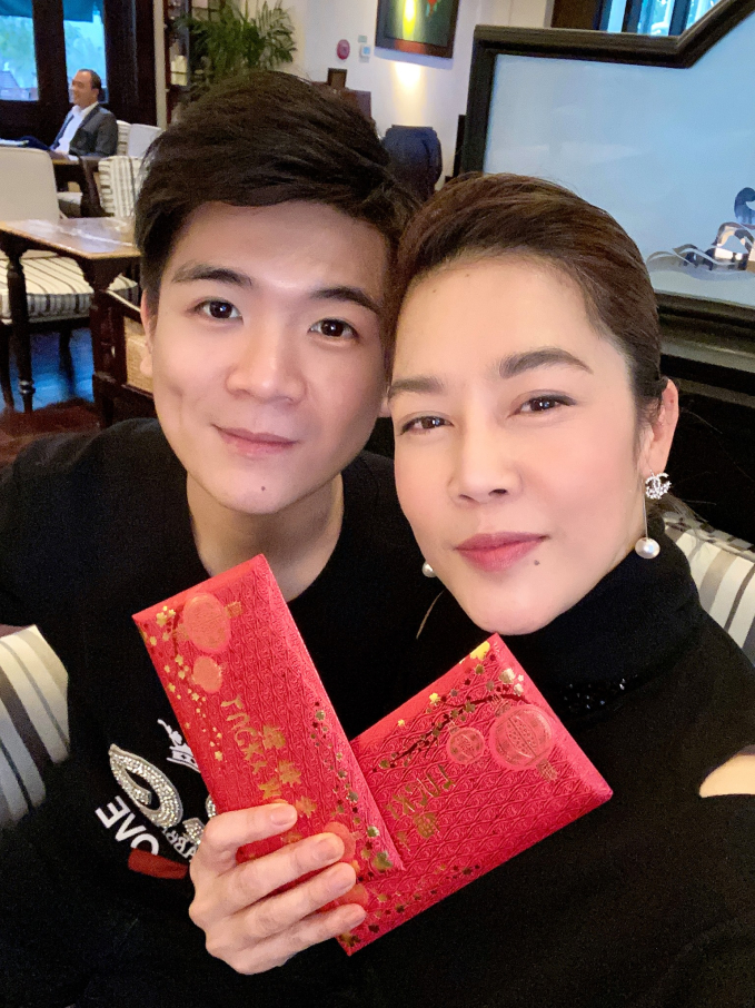 Thiếu gia tập đoàn nghìn tỷ có cuộc sống sống xa hoa, làm bố đơn thân gần 5 năm nhưng danh tính vợ vẫn là điều bí ẩn nhất! - Ảnh 16. Thiếu gia tập đoàn nghìn tỷ có cuộc sống sống xa hoa, làm bố đơn thân gần 5 năm nhưng danh tính vợ vẫn là điều bí ẩn nhất! - Ảnh 16.