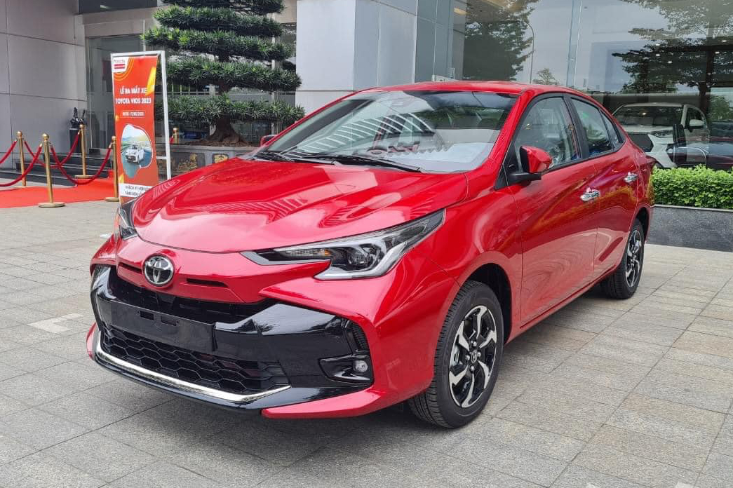 'Vua doanh số' một thời Toyota tụt xuống hạng 6, xếp sau Honda: Không xe nào lọt top 10, đến cả Vios, Corolla Cross cũng bán ít - Ảnh 3. 'Vua doanh số' một thời Toyota tụt xuống hạng 6, xếp sau Honda: Không xe nào lọt top 10, đến cả Vios, Corolla Cross cũng bán ít - Ảnh 3.