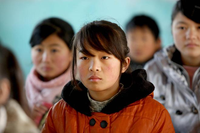 Anh trai, chị dâu qua đời, tôi nhận nuôi cháu gái, ai cũng nói dại: 14 năm sau, tôi có biệt thự to nhất làng- Ảnh 2. Anh trai, chị dâu qua đời, tôi nhận nuôi cháu gái, ai cũng nói dại: 14 năm sau, tôi có biệt thự to nhất làng- Ảnh 2.