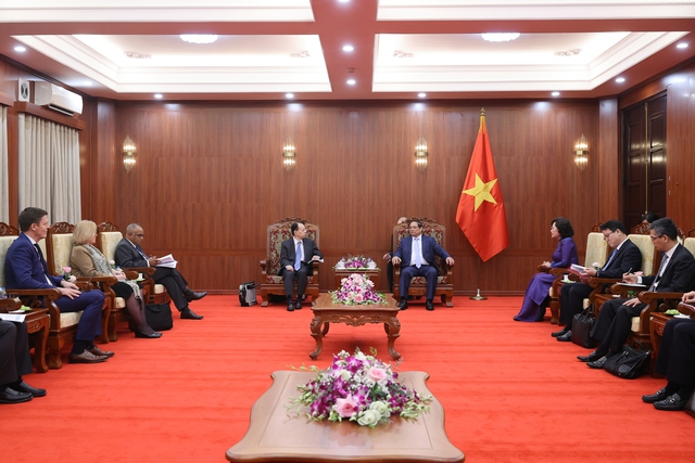 Thủ tướng đề nghị ADB hỗ trợ trong các dự án 'xoay chuyển tình thế, chuyển đổi trạng thái' - Ảnh 11. Thủ tướng đề nghị ADB hỗ trợ trong các dự án 'xoay chuyển tình thế, chuyển đổi trạng thái' - Ảnh 11.