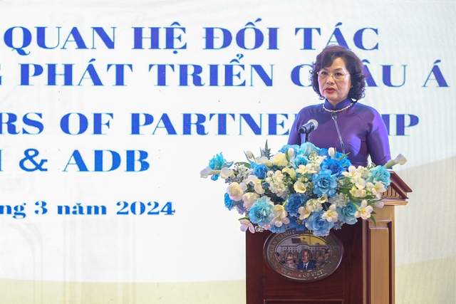 Thủ tướng đề nghị ADB hỗ trợ trong các dự án 'xoay chuyển tình thế, chuyển đổi trạng thái' - Ảnh 6. Thủ tướng đề nghị ADB hỗ trợ trong các dự án 'xoay chuyển tình thế, chuyển đổi trạng thái' - Ảnh 6.